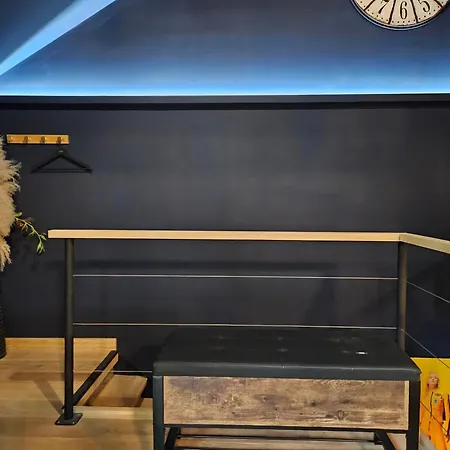 Le Duche De Godefroy