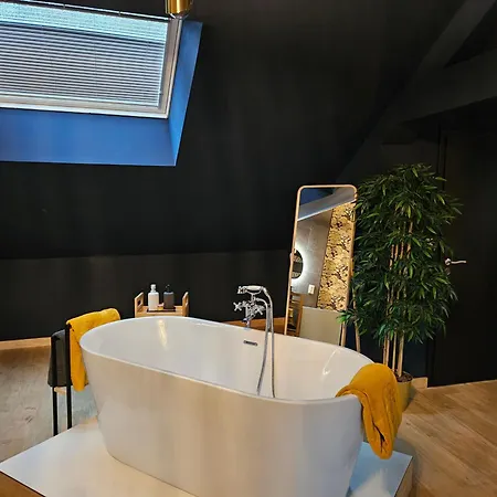Apartment Le Duche De Godefroy